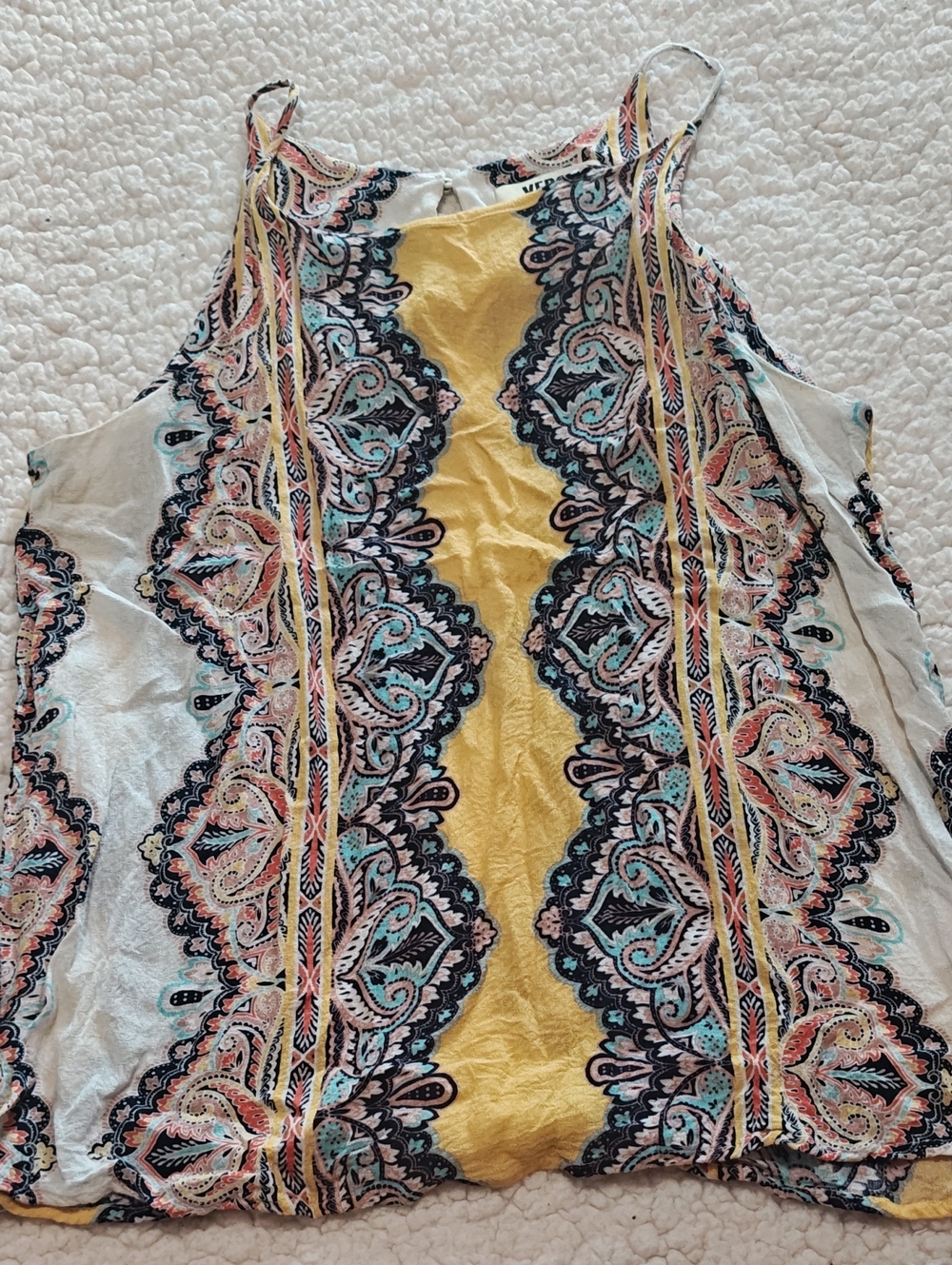 Paisley-Print Scoop Neck Tank Top in Yellow and White